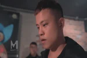 国产麻豆 冷艳黑社会女老大杀气十足的性爱  背景图片