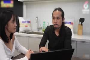 淫荡妹妹用身体学习健康教育 优娜  背景图片