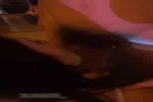 约炮大神『ICICIS』去健身房报名减肥结果把瑜伽教练给带回家4P，美腿尤物极度淫骚挨操一边被羞辱  背景图片