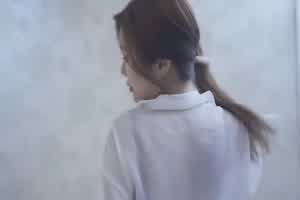 国产麻豆AV佳作绅士大保健 性感技师主动要求被调教  背景图片