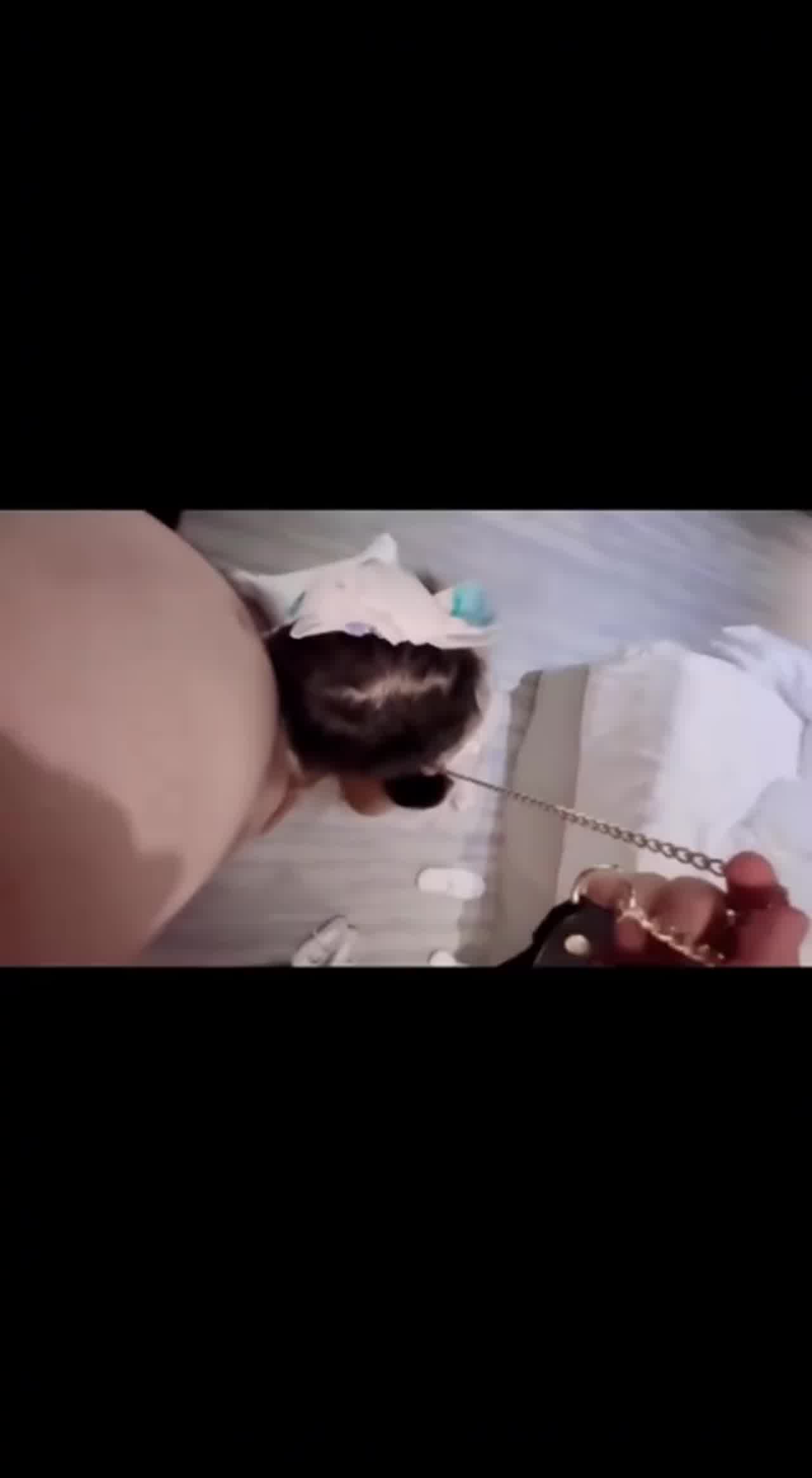  【超反差的双马尾萝莉】表情看着如此清纯的萝莉，背地每天都被男友调教，穿上各种制服配合做爱姿势，太反差 的剧照8