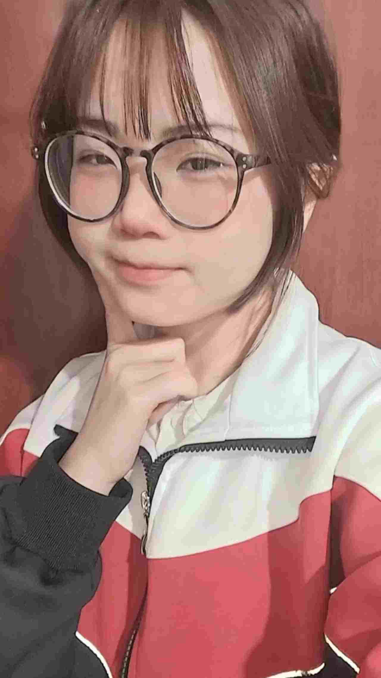  【吃瓜猛料】天津美术学院学生妹【赵琳琳】被渣男玩弄视频曝光流出 的剧照8