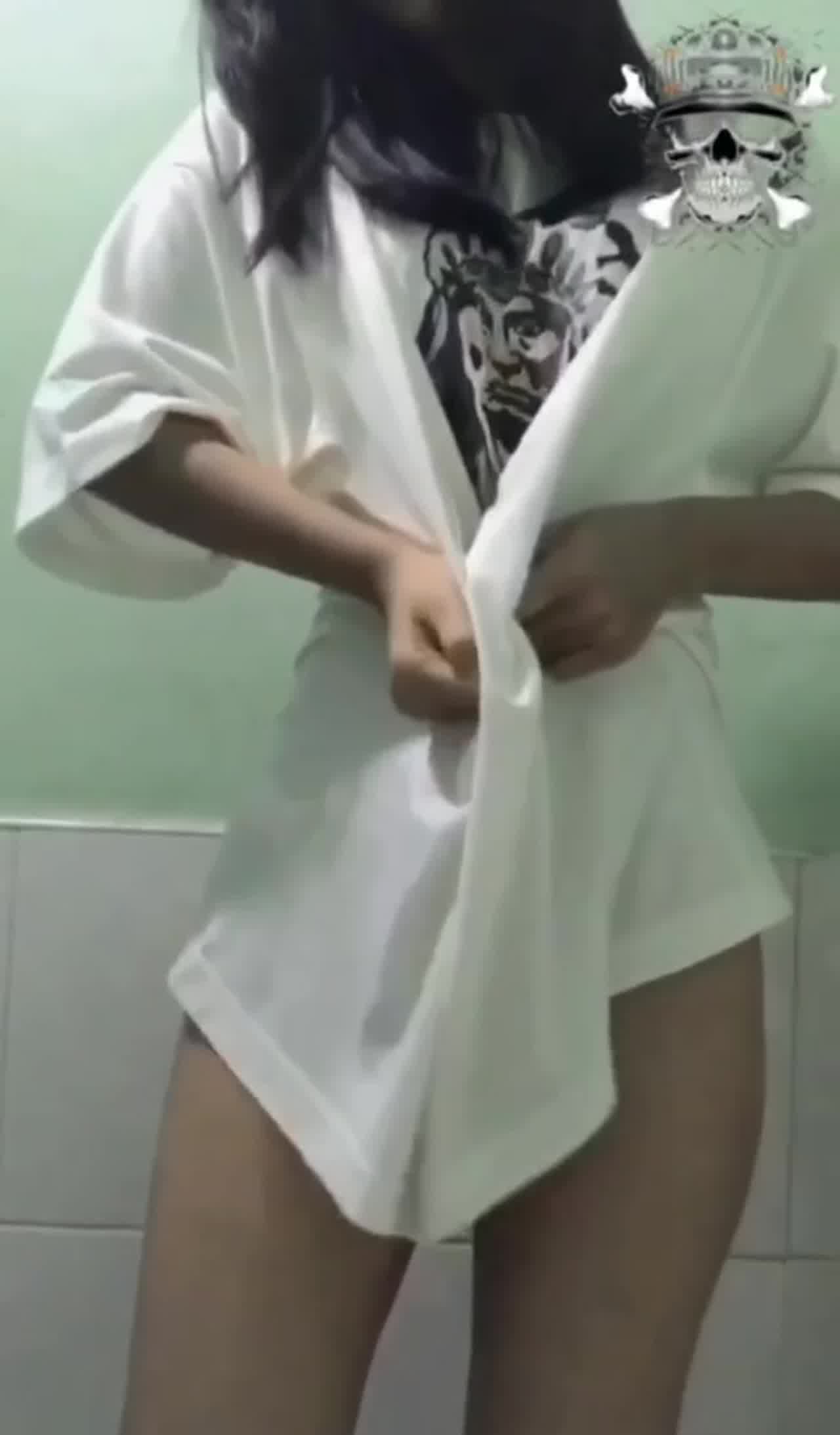  越南清纯学生 的剧照8